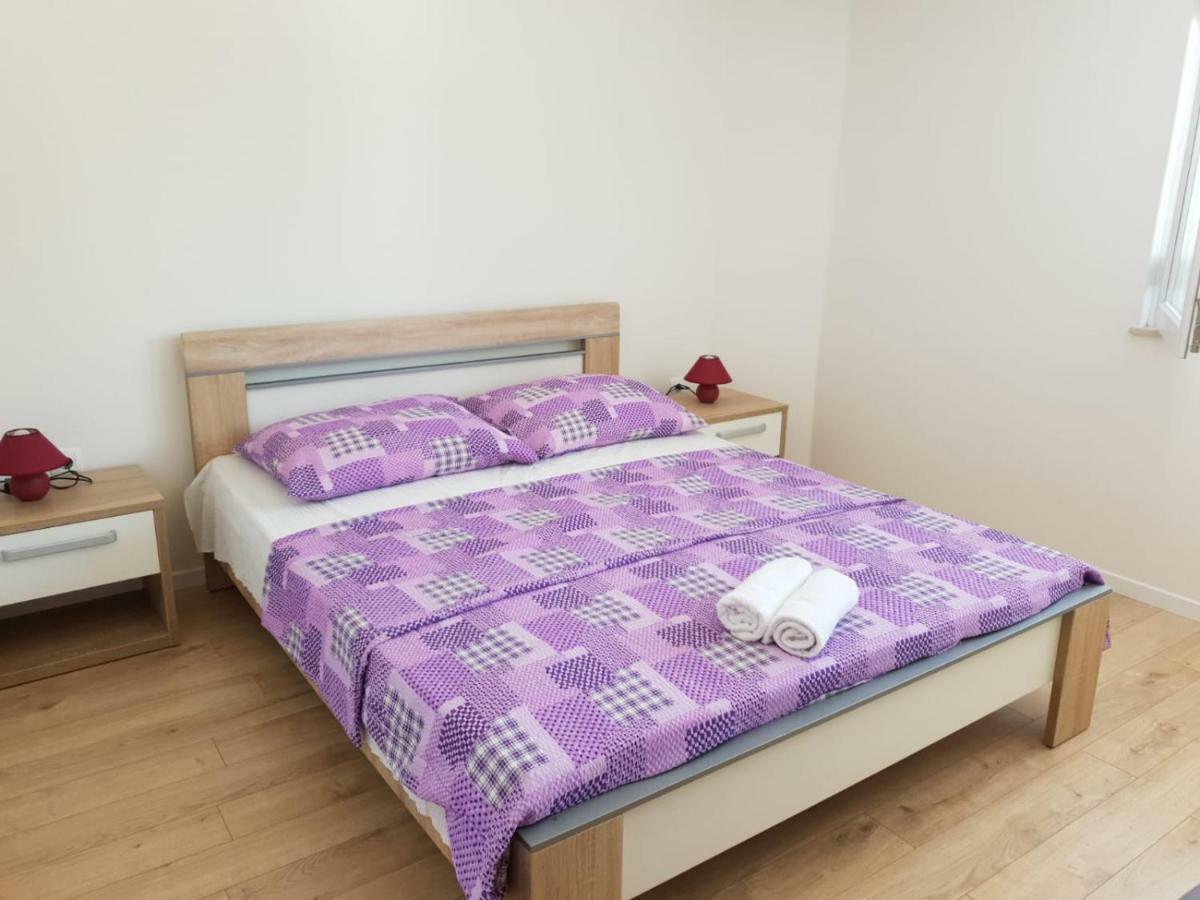 Apartmani Miletic Jelsa (Hvar) Exterior foto